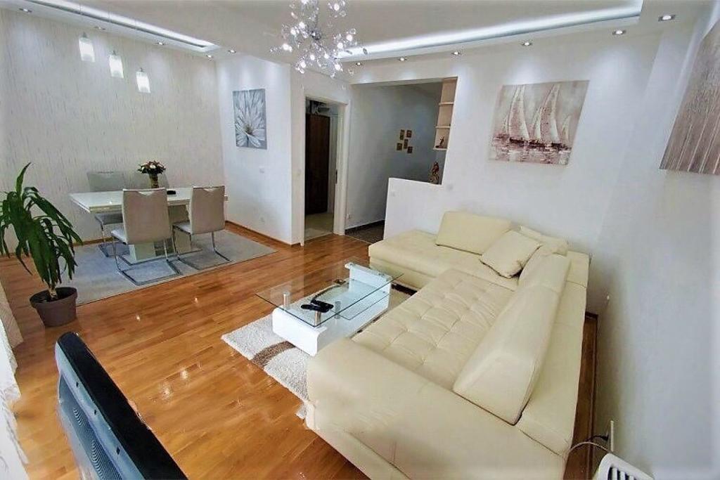 Apartment Joy เบลเกรด ภายนอก รูปภาพ