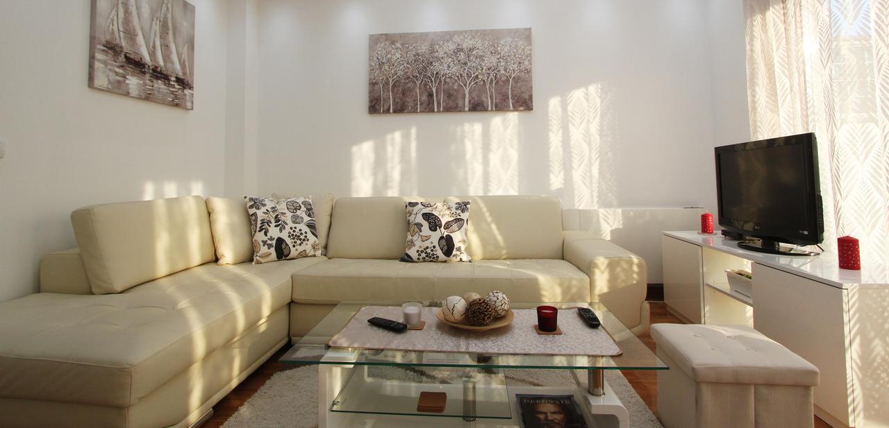 Apartment Joy เบลเกรด ภายนอก รูปภาพ
